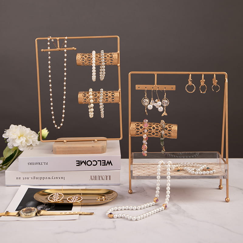 Suporte de porta joias de metal